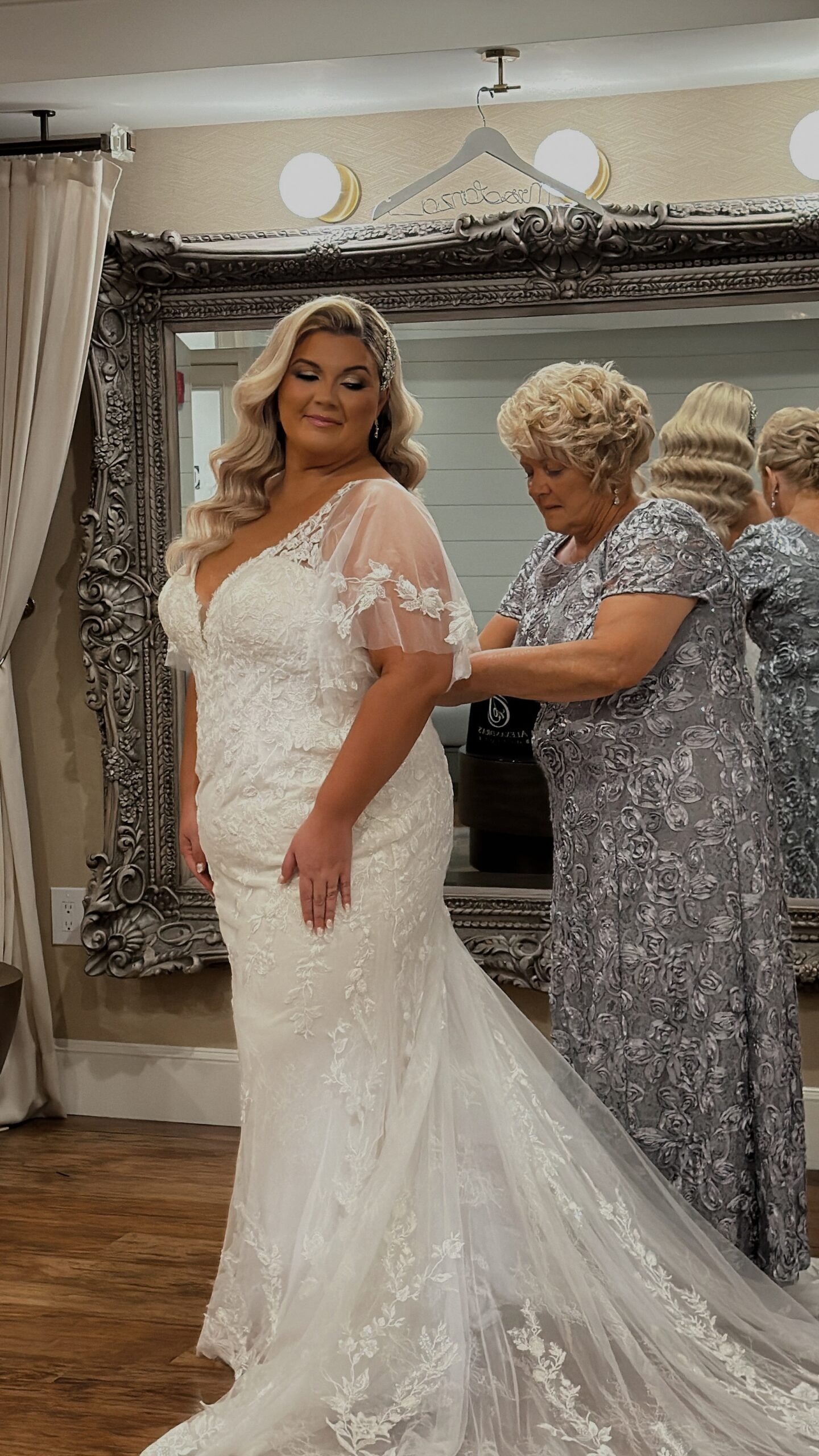 Wedding content creator near Boston capturing wedding and event content